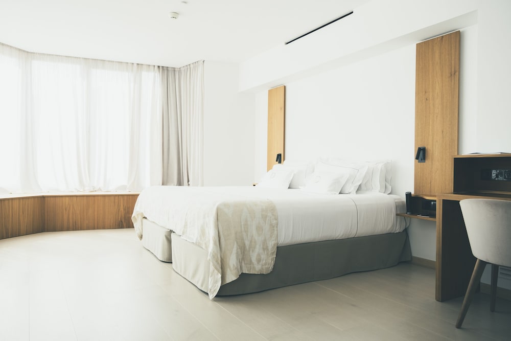 Es Princep - The Leading Hotels of the World — Hotel rooms in Palma de Mallorca, Balearic Islands