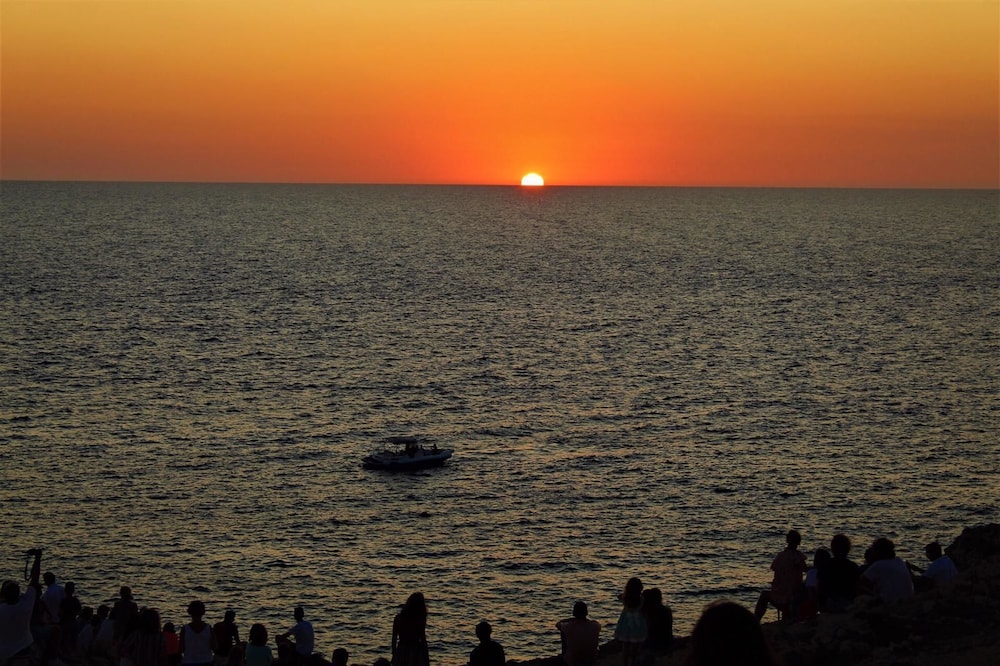 Hotel Nou Sant Antoni — Beach in Ciutadella de Menorca, Balearic Islands