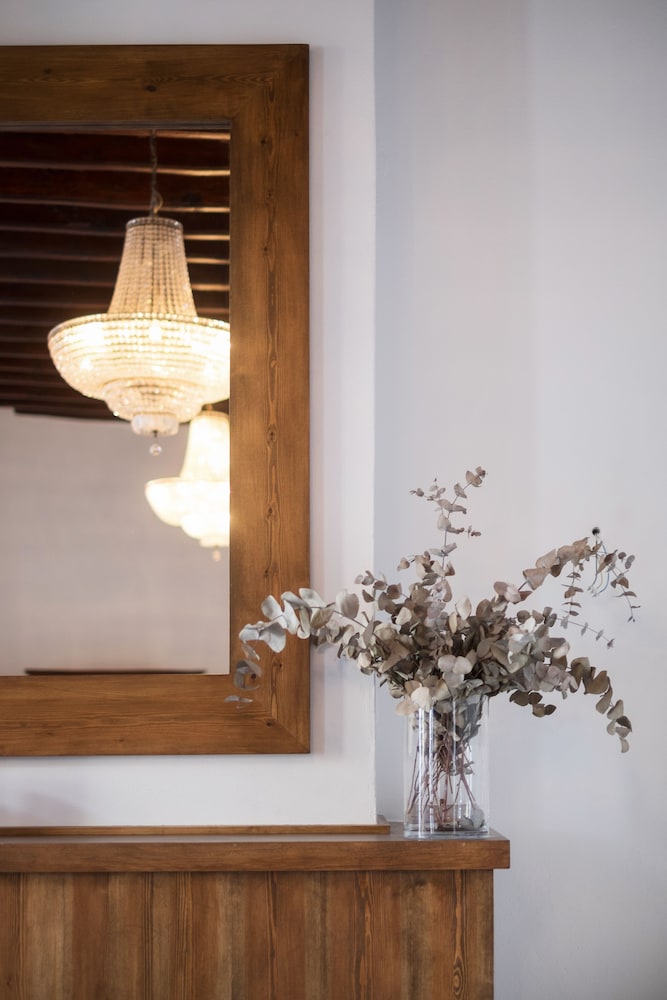 Hotel Nou Sant Antoni — Hotel rooms in Ciutadella de Menorca, Balearic Islands