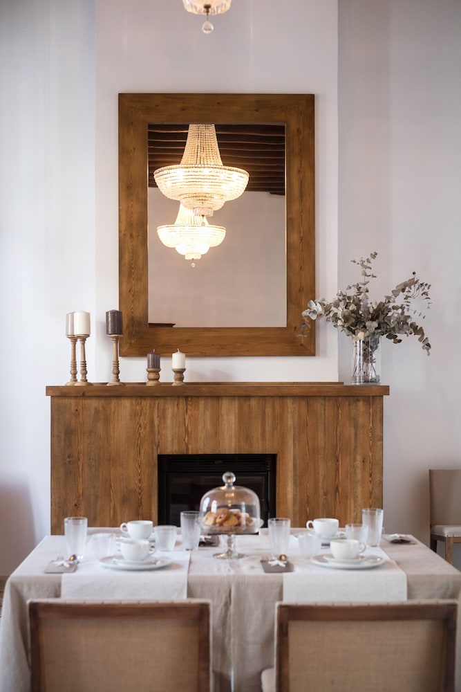Hotel Nou Sant Antoni — Restaurant & bars in Ciutadella de Menorca, Balearic Islands