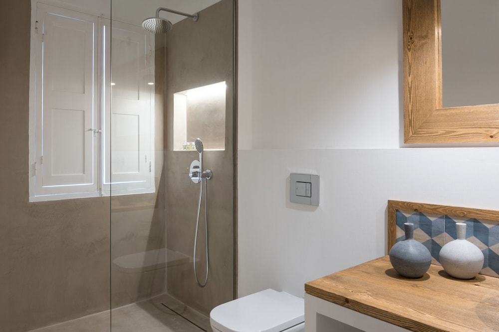 Hotel Nou Sant Antoni — Hotel rooms in Ciutadella de Menorca, Balearic Islands