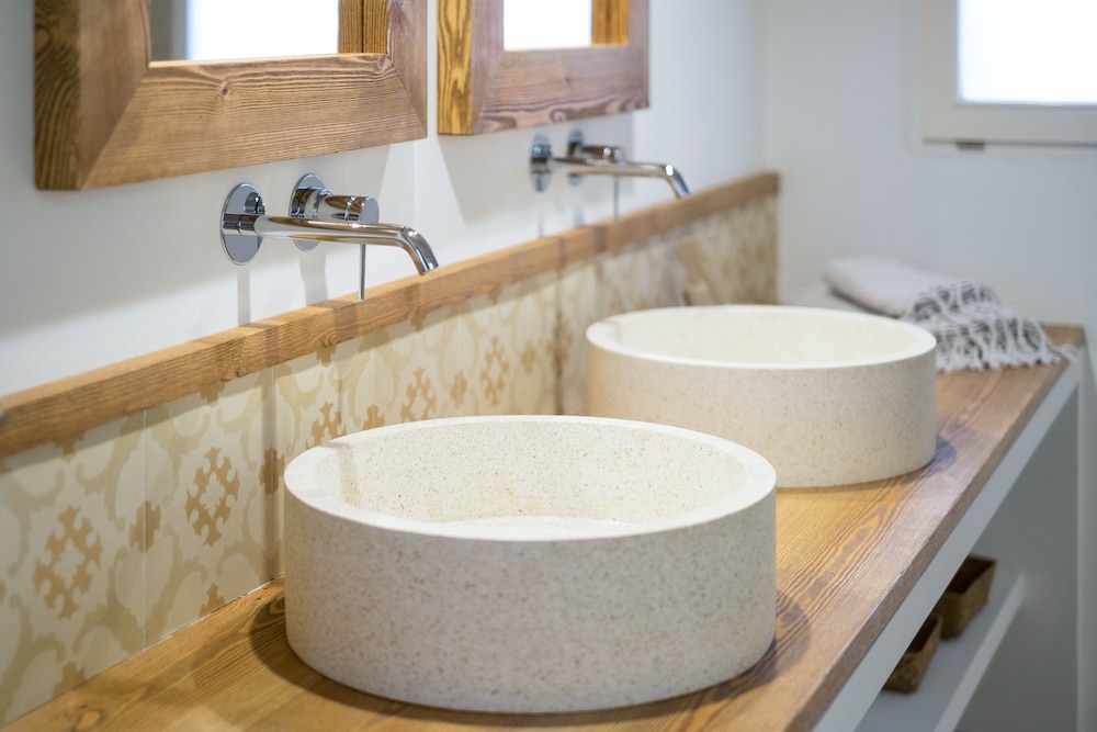 Hotel Nou Sant Antoni — Hotel rooms in Ciutadella de Menorca, Balearic Islands