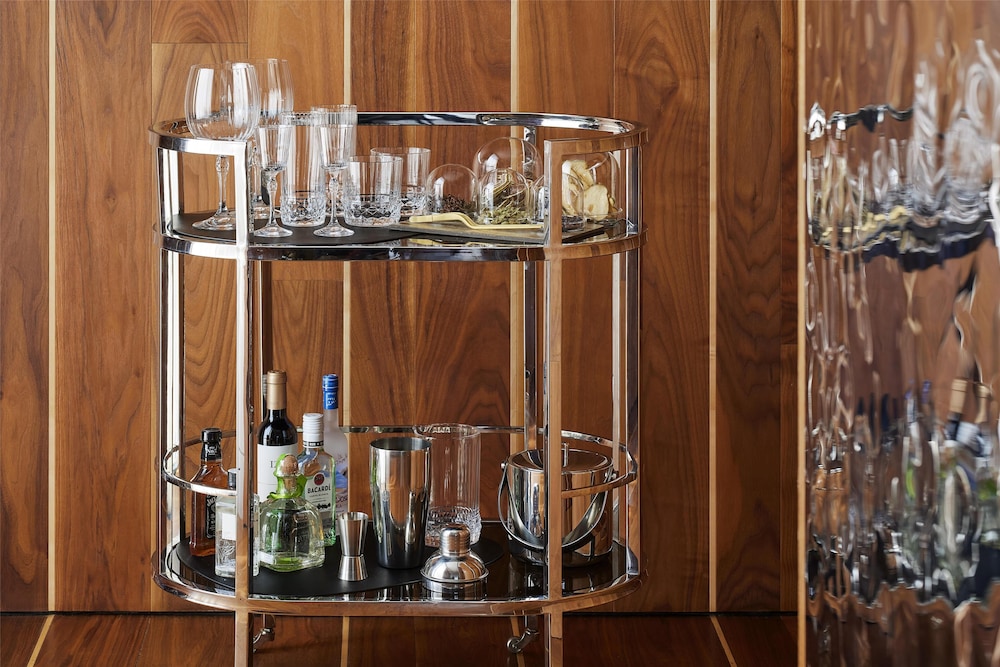 NH Collection Ibiza — Restaurant & bars in Ibiza Town, Balearic Islands