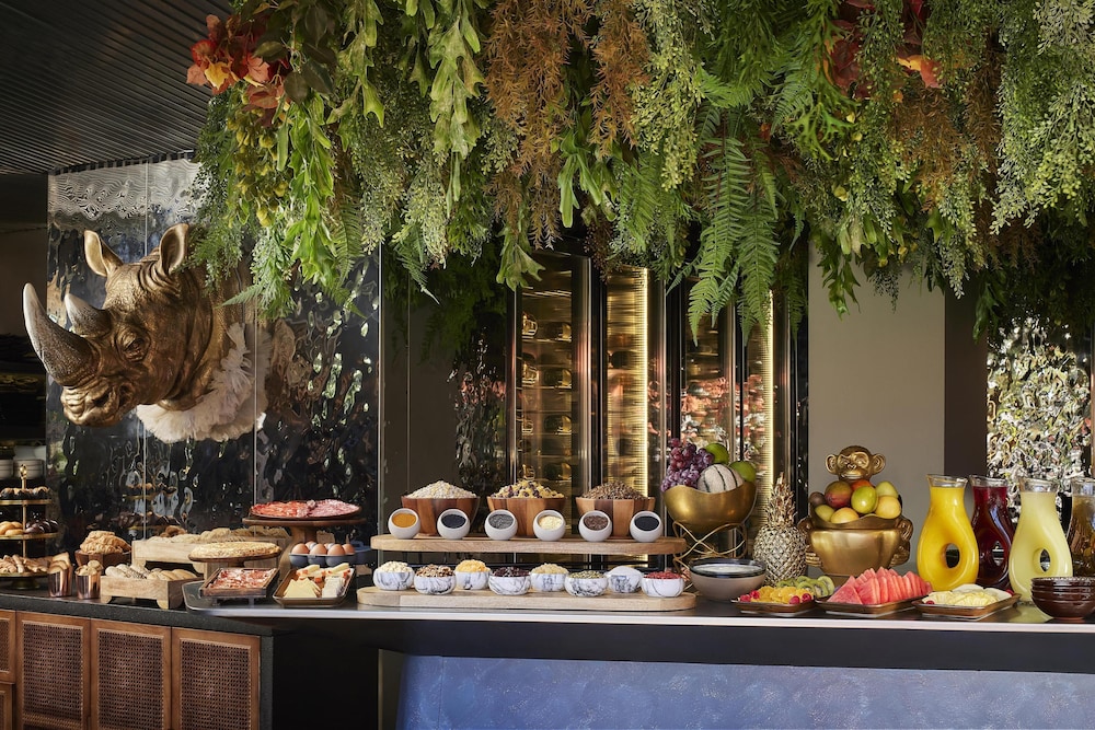 NH Collection Ibiza — Restaurant & bars in Ibiza Town, Balearic Islands