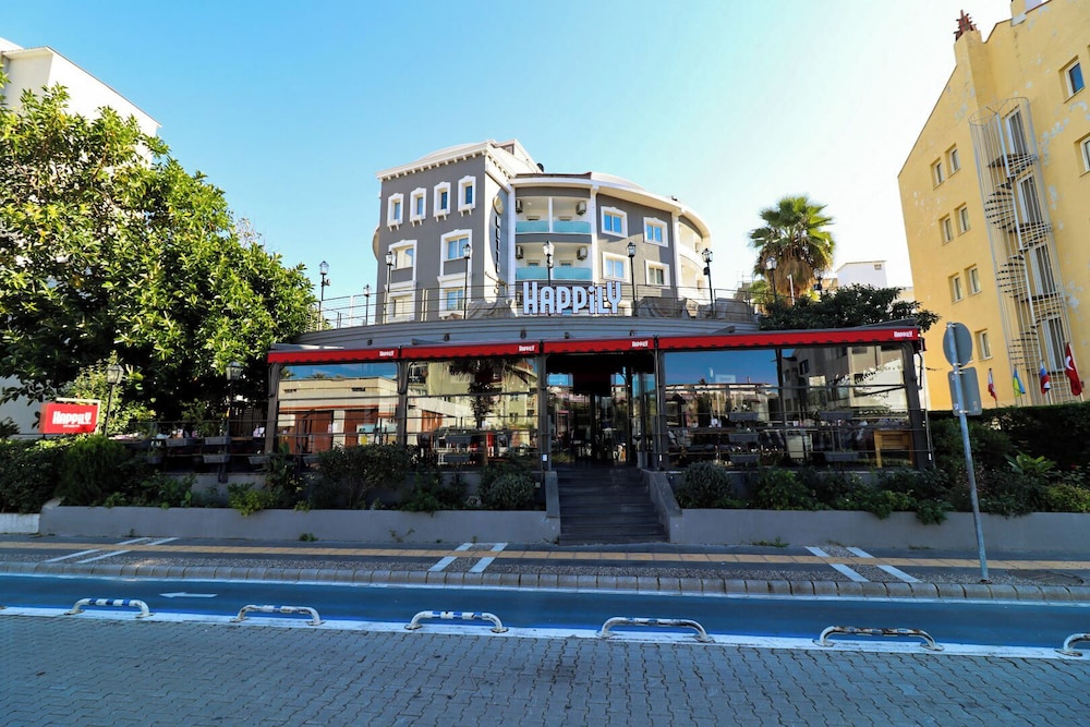 Motto Premium Marmaris — Hotel building in Marmaris, Mugla
