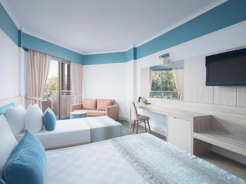 Asteria Collection Side (Ex. Labranda Excelsior) — Hotel rooms in Side