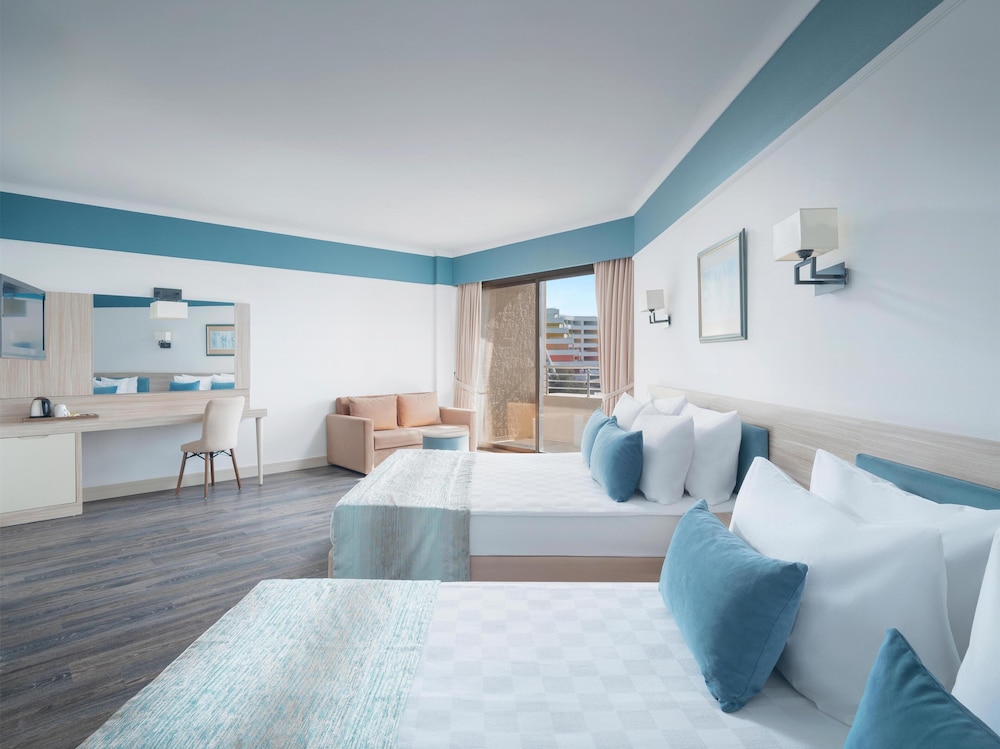 Asteria Collection Side (Ex. Labranda Excelsior) — Hotel rooms in Side