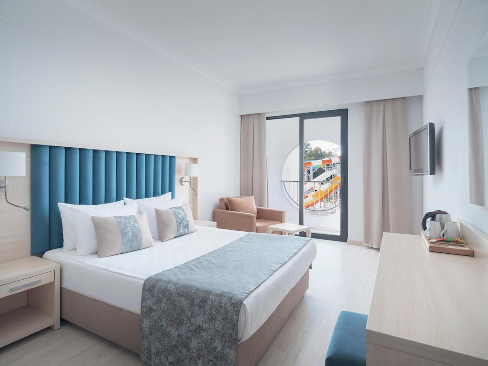 Asteria Collection Side (Ex. Labranda Excelsior) — Hotel rooms in Side