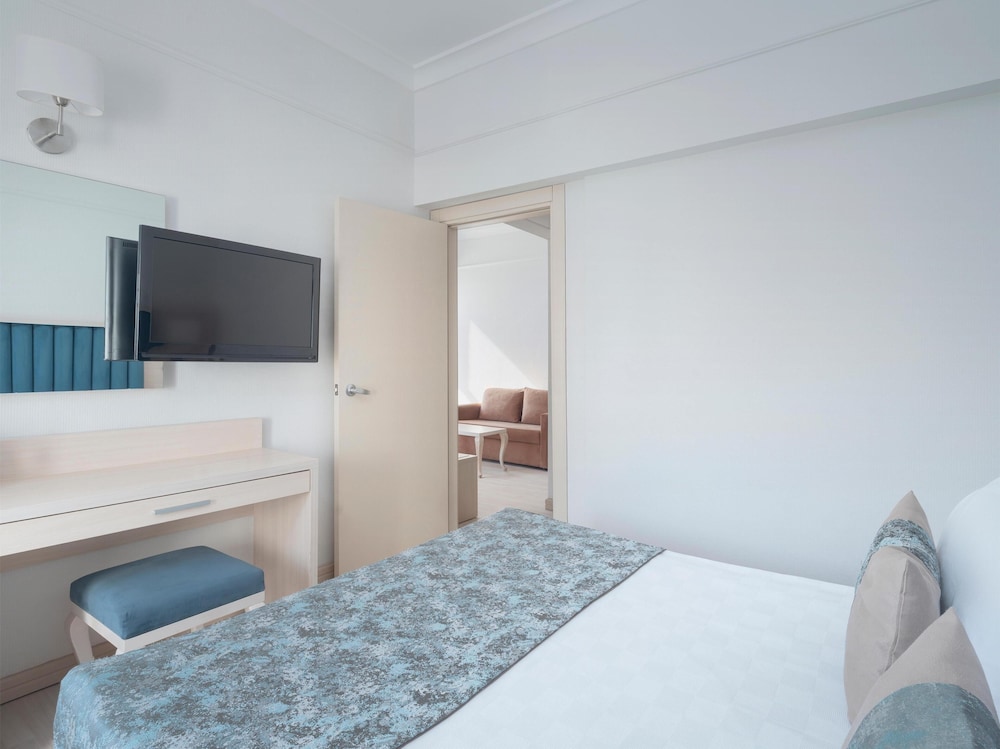 Asteria Collection Side (Ex. Labranda Excelsior) — Hotel rooms in Side