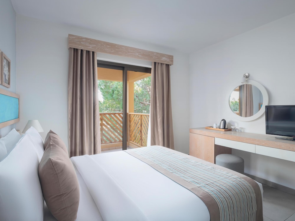 Asteria Collection Side (Ex. Labranda Excelsior) — Hotel rooms in Side