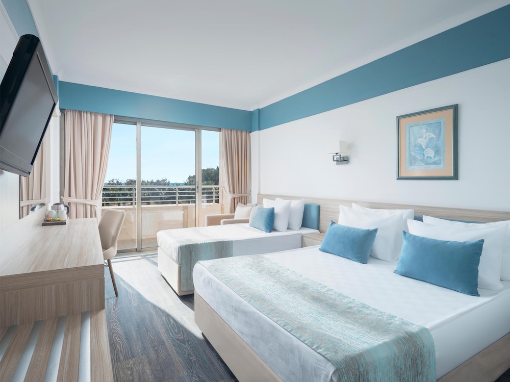 Asteria Collection Side (Ex. Labranda Excelsior) — Hotel rooms in Side