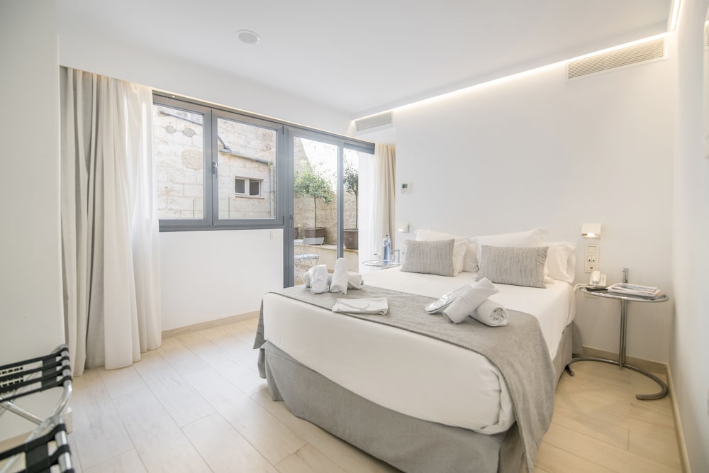 Sindic Hotel - Adults Only — Hotel rooms in Mahon, Balearic Islands