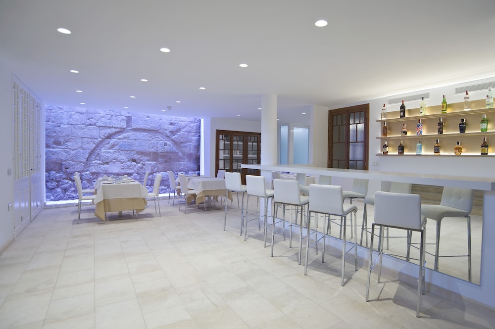 Sindic Hotel - Adults Only — Restaurant & bars in Mahon, Balearic Islands