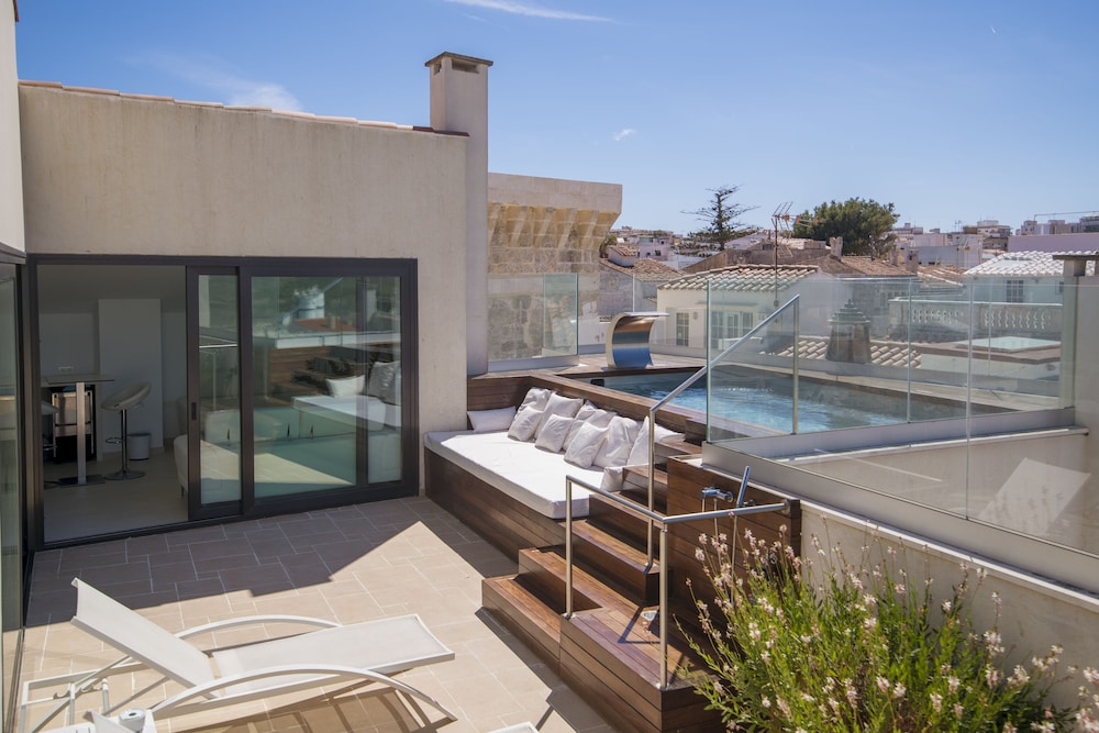 Sindic Hotel - Adults Only — Swimming pool in Mahon, Balearic Islands