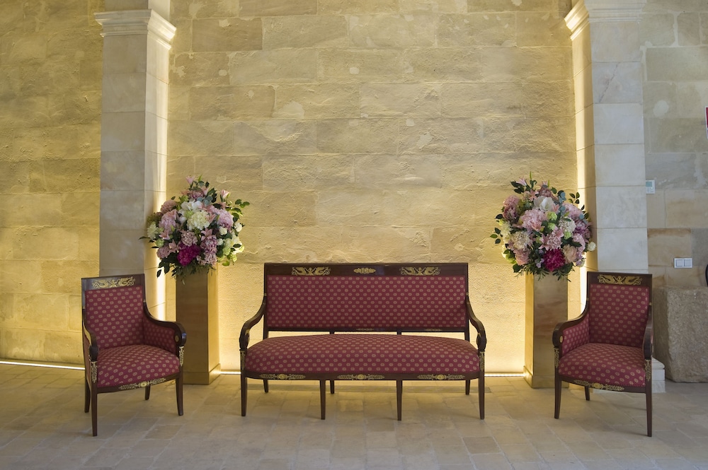Sindic Hotel - Adults Only — Hotel building in Mahon, Balearic Islands