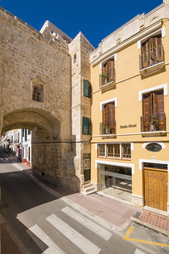 Sindic Hotel - Adults Only — Hotel building in Mahon, Balearic Islands