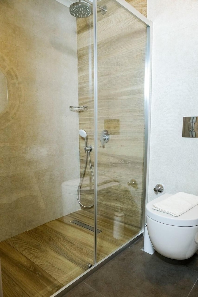 Kaila Beach Hotel - All Inclusive — Hotel rooms in Alanya