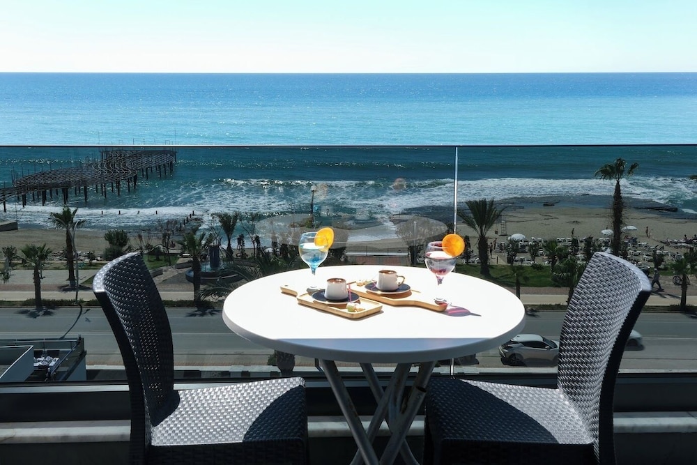 Kaila Beach Hotel - All Inclusive — Beach in Alanya