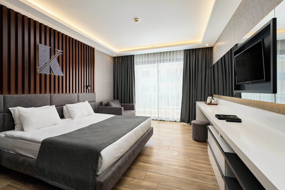Kaila Beach Hotel - All Inclusive — Hotel rooms in Alanya