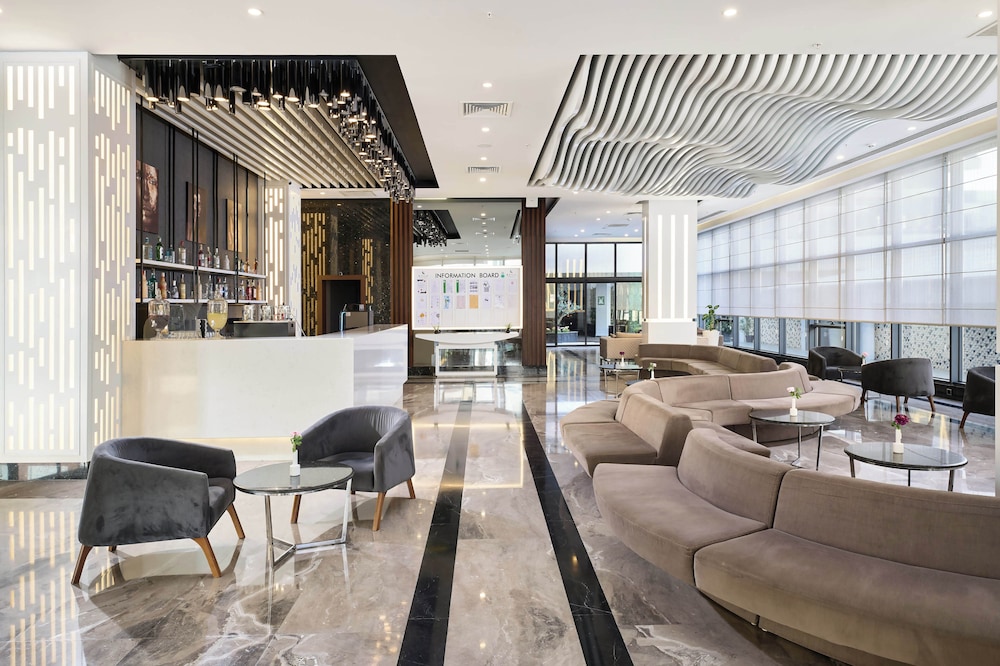 Kaila Beach Hotel - All Inclusive — Hotel building in Alanya