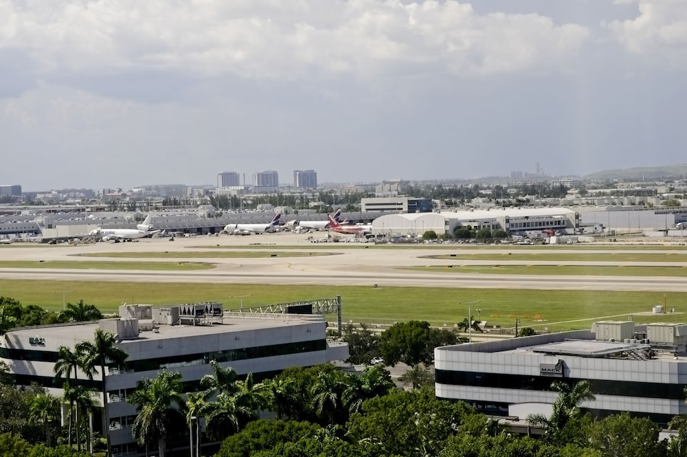 Pullman Miami Airport — Attractions in the area in Miami, Florida
