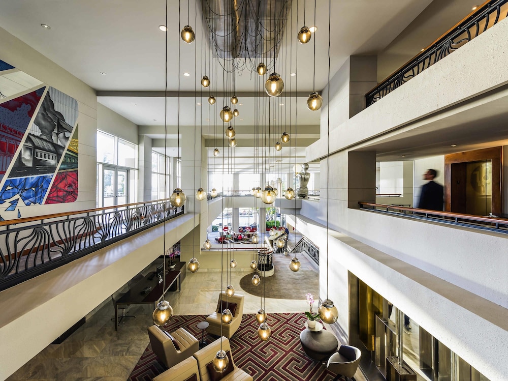 Pullman Miami Airport — Hotel building in Miami, Florida