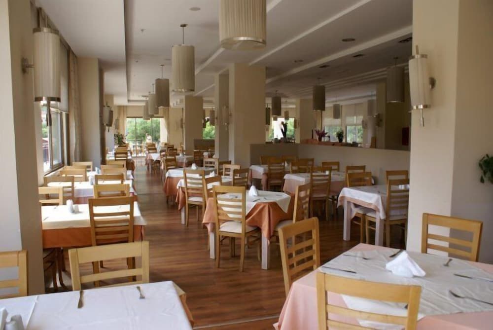 Magic Sun Hotel — Restaurant & bars in Kemer