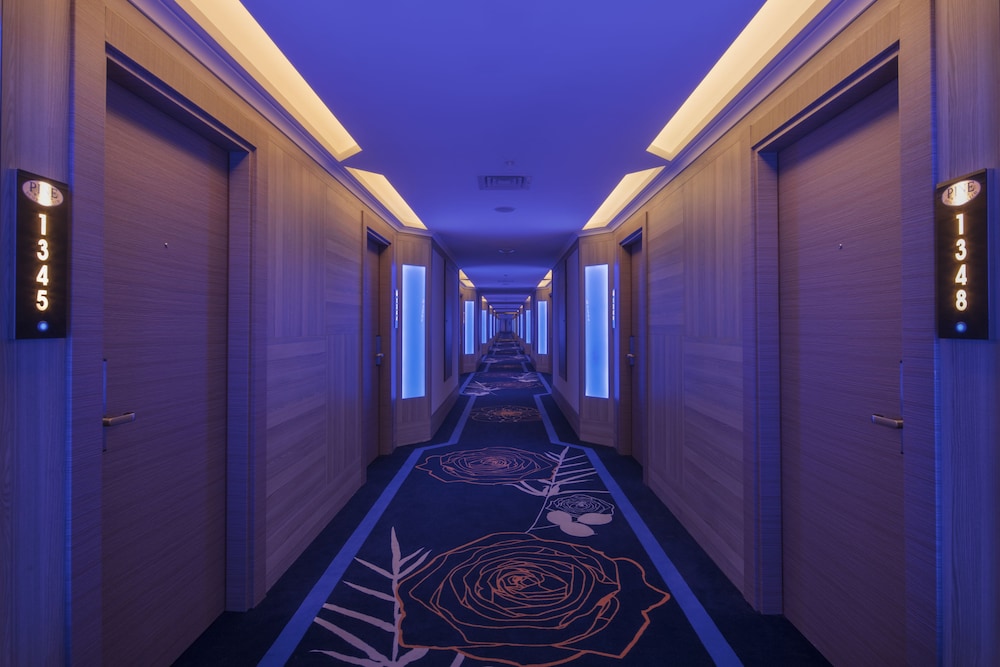Pine Beach Belek - All Inclusive — Hotel building in Belek