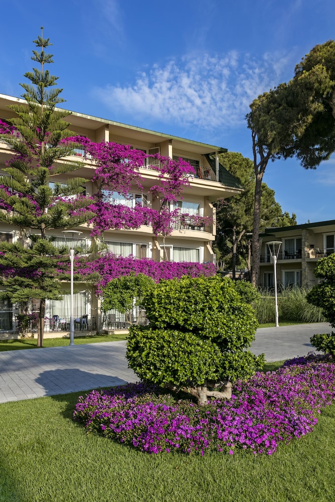 Pine Beach Belek - All Inclusive — Hotel building in Belek