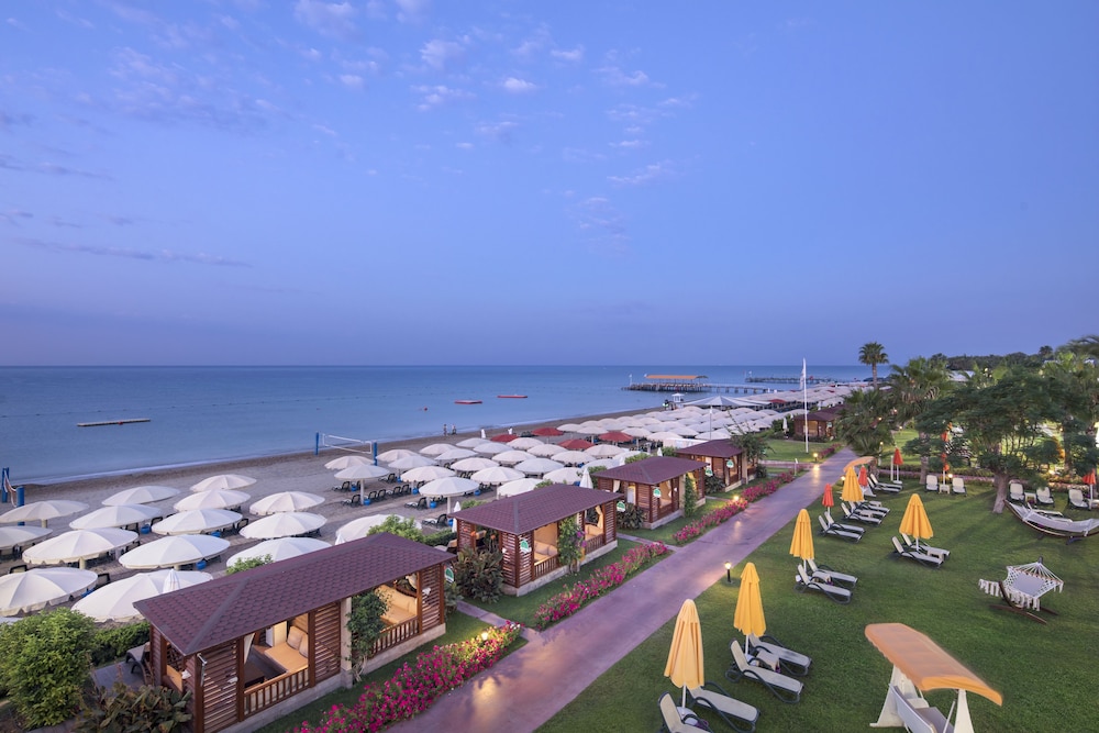 Pine Beach Belek - All Inclusive — Beach in Belek