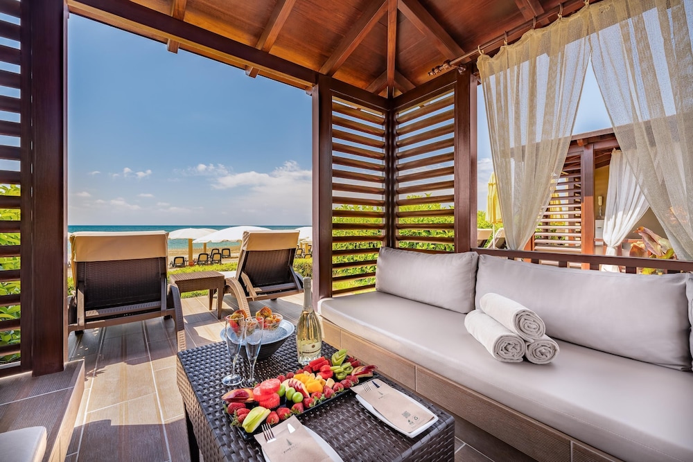 Pine Beach Belek - All Inclusive — Hotel rooms in Belek