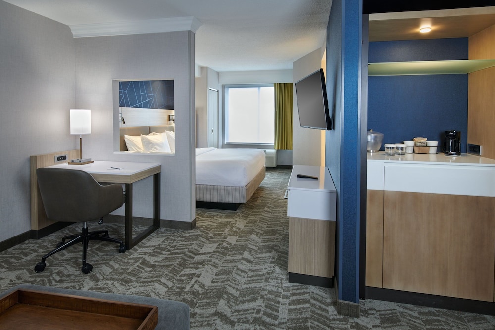 SpringHill Suites Detroit Southfield — Hotel rooms in Southfield, Michigan