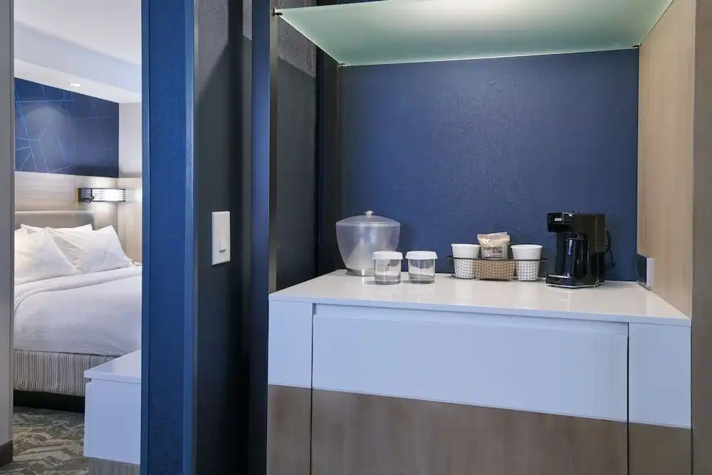 SpringHill Suites Detroit Southfield — Hotel rooms in Southfield, Michigan