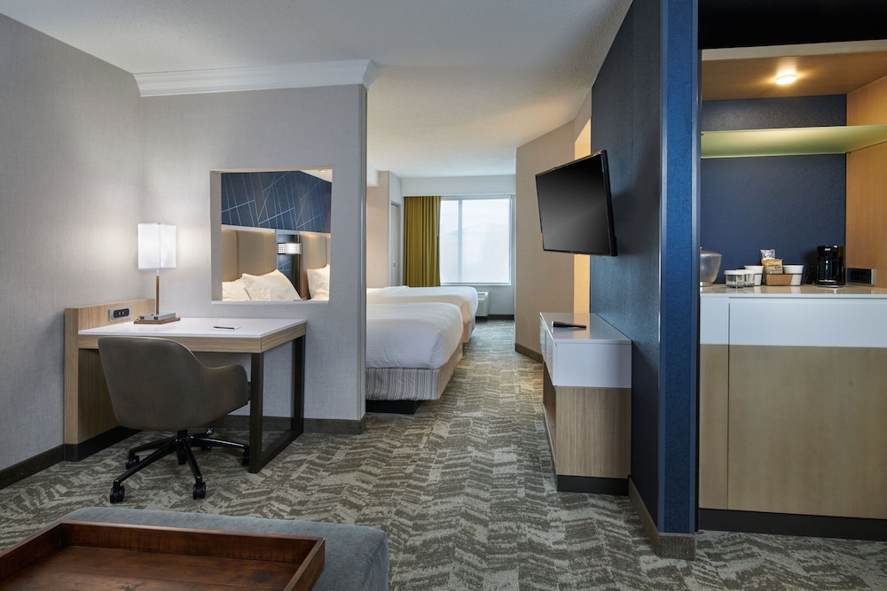 SpringHill Suites Detroit Southfield — Hotel rooms in Southfield, Michigan