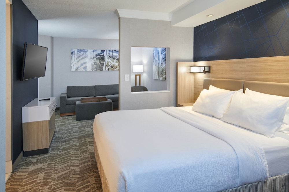 SpringHill Suites Detroit Southfield — Hotel rooms in Southfield, Michigan