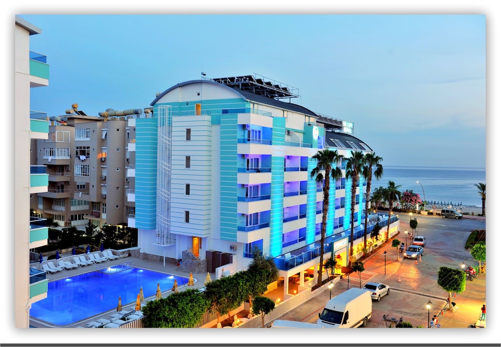 Mesut Hotel — Main photo in Alanya