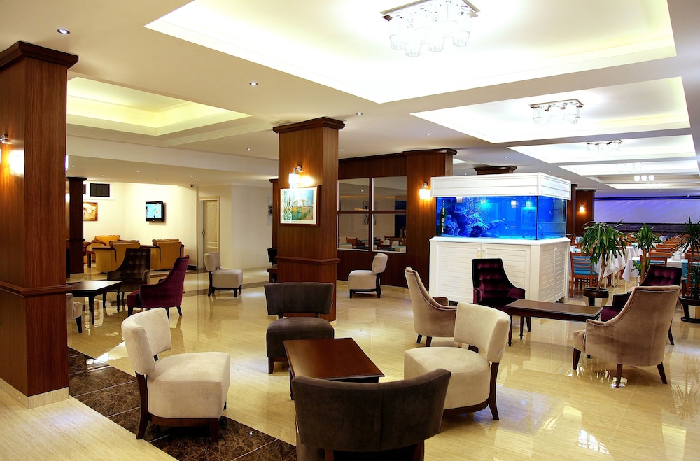 Mesut Hotel — Restaurant & bars in Alanya