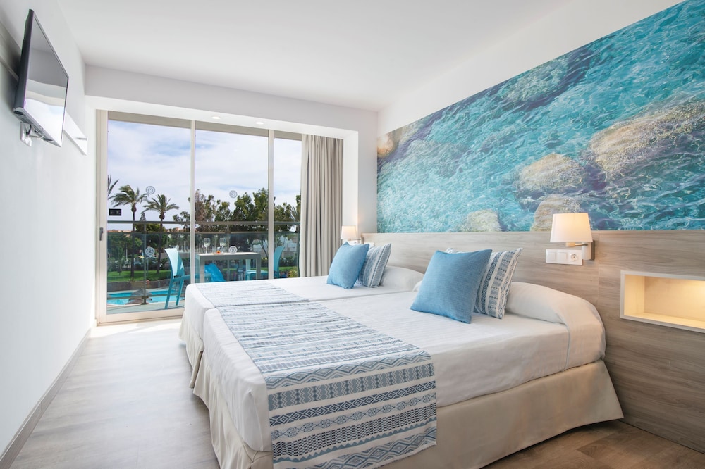Hotel Roquetas El Palmeral by Pierre & Vacances — Hotel rooms in Roquetas de Mar, Andalusia