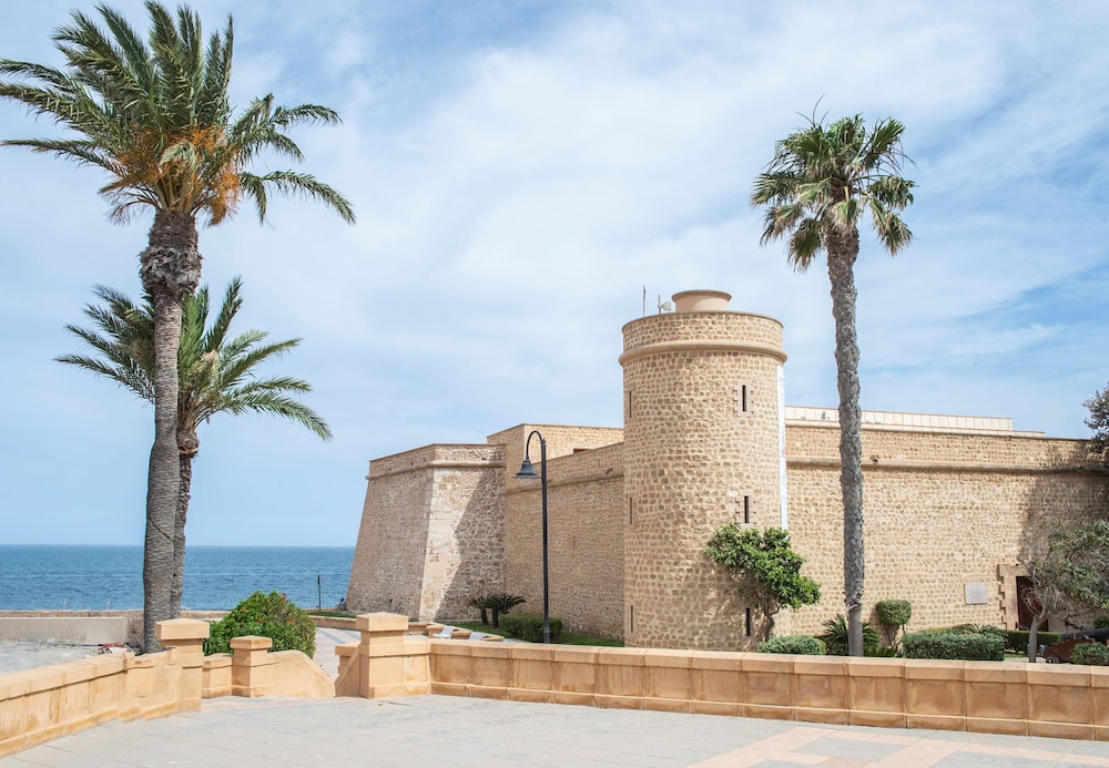 Hotel Roquetas El Palmeral by Pierre & Vacances — Attractions in the area in Roquetas de Mar, Andalusia