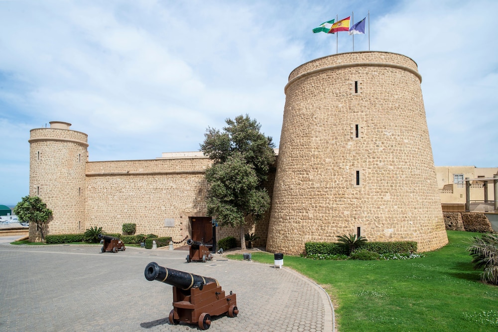 Hotel Roquetas El Palmeral by Pierre & Vacances — Attractions in the area in Roquetas de Mar, Andalusia