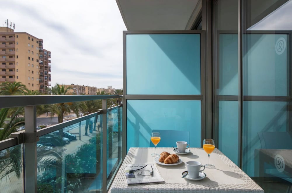 Hotel Roquetas El Palmeral by Pierre & Vacances — Hotel rooms in Roquetas de Mar, Andalusia