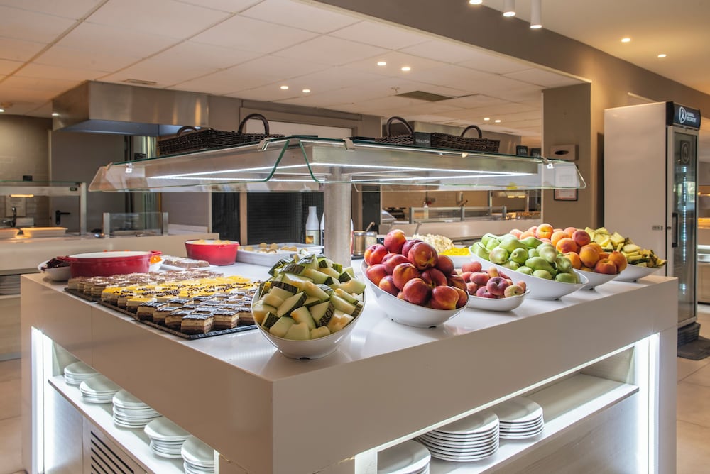 Hotel Roquetas El Palmeral by Pierre & Vacances — Restaurant & bars in Roquetas de Mar, Andalusia