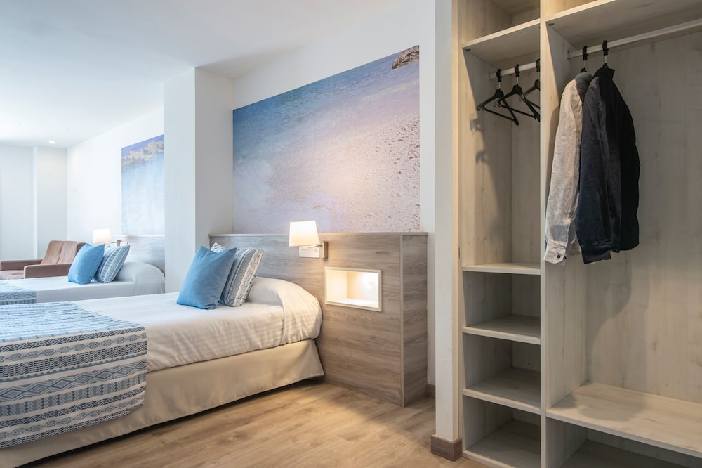 Hotel Roquetas El Palmeral by Pierre & Vacances — Hotel rooms in Roquetas de Mar, Andalusia