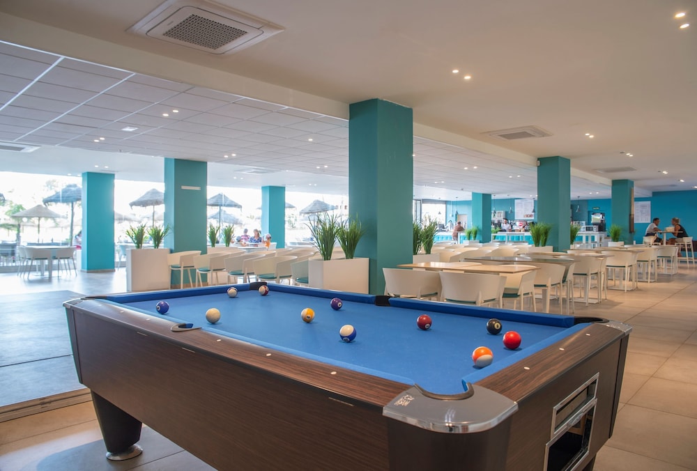 Hotel Roquetas El Palmeral by Pierre & Vacances — Sports & recreation in Roquetas de Mar, Andalusia