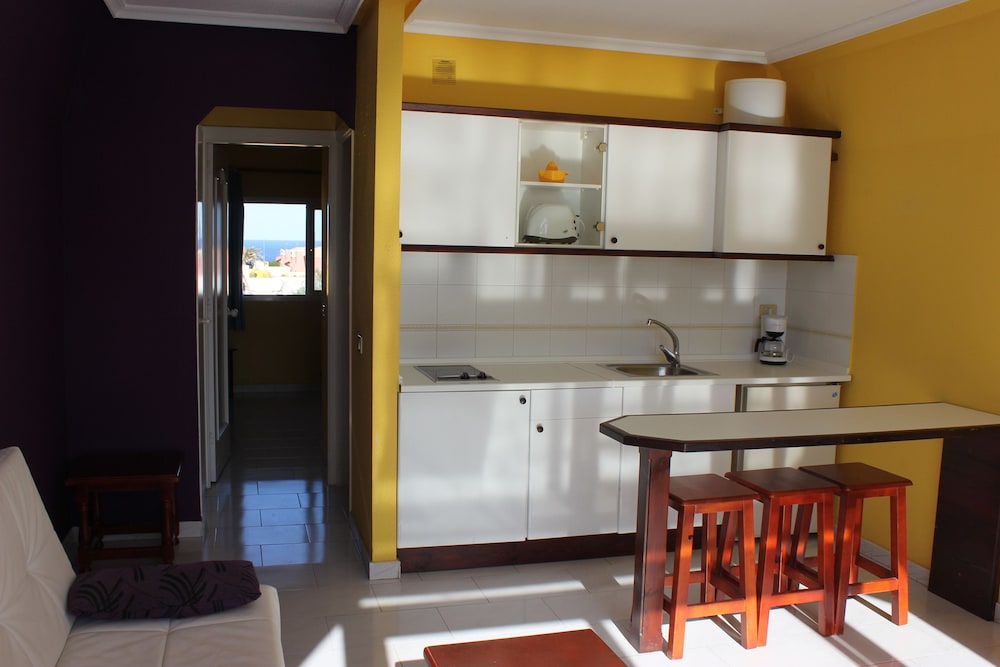 Aparthotel la Piramide — Hotel rooms in Costa de Antigua, Canary Islands