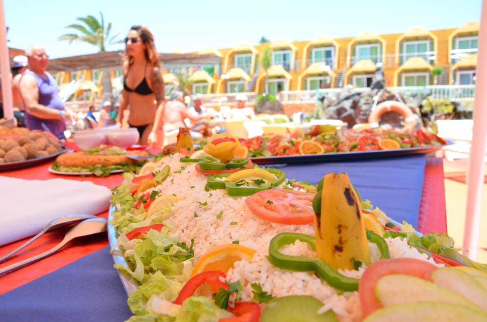 Aparthotel la Piramide — Beach in Costa de Antigua, Canary Islands