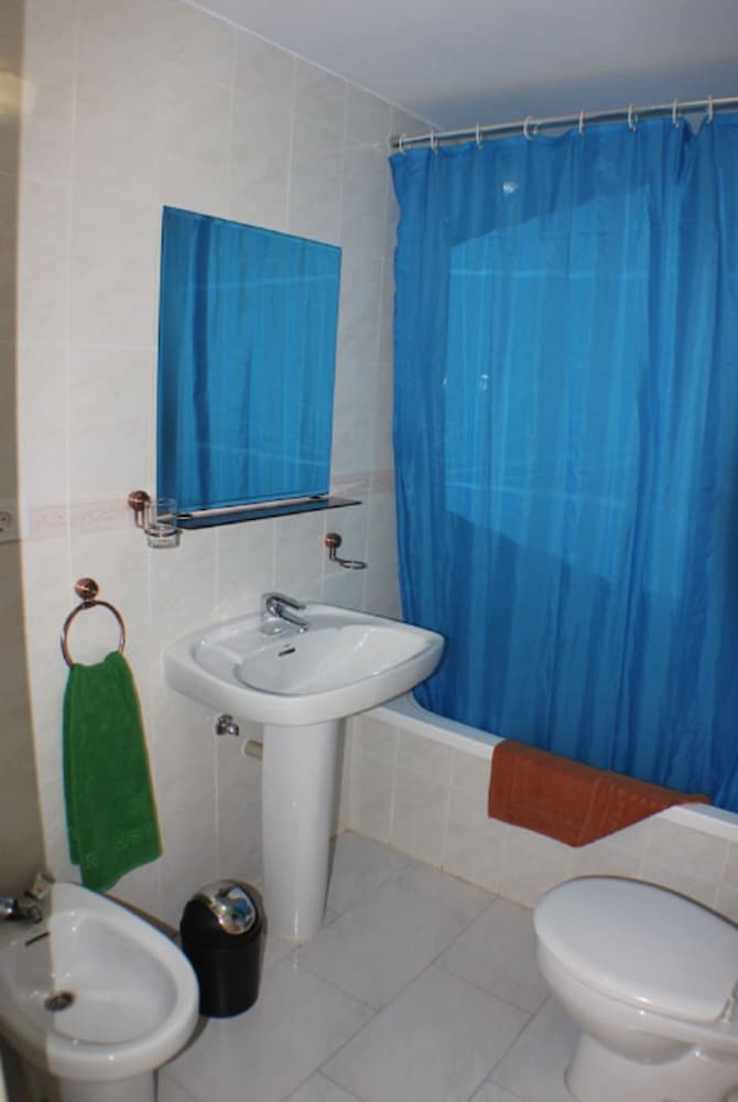Aparthotel la Piramide — Hotel rooms in Costa de Antigua, Canary Islands