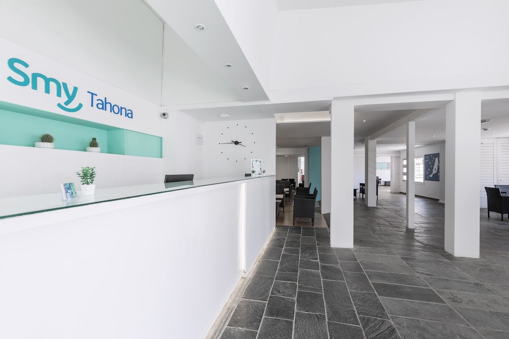 Smy Tahona Fuerteventura — Hotel building in Costa de Antigua, Canary Islands