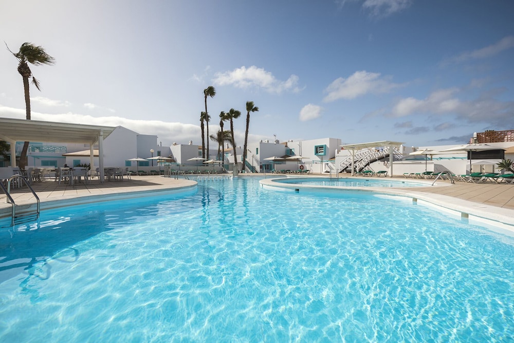 Smy Tahona Fuerteventura — Swimming pool in Costa de Antigua, Canary Islands