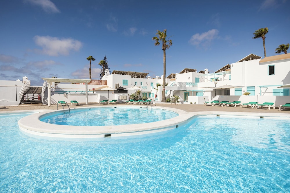 Smy Tahona Fuerteventura — Swimming pool in Costa de Antigua, Canary Islands